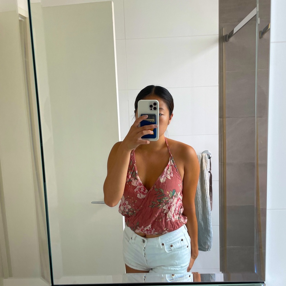 NEW Billabong Birds on High Pink Tie Top Small